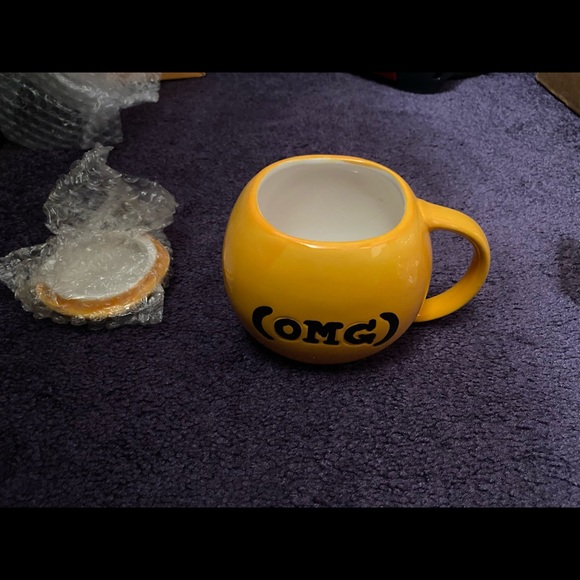 Emoji ceramic coffee mug with lid - Picture 2 of 4